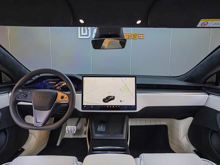 Tesla Model S 2023 2023款 三电机全轮驱动 Plaid版