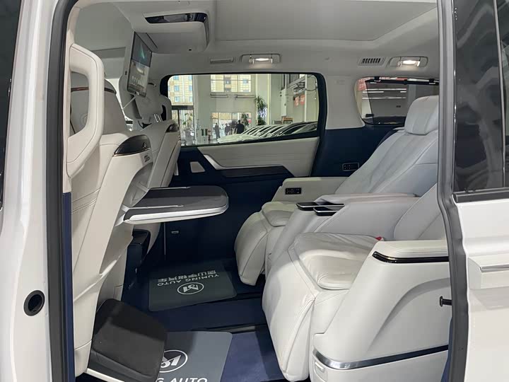 Buick GL8 Century 2025 2025款 2.0T 七座蕴世版