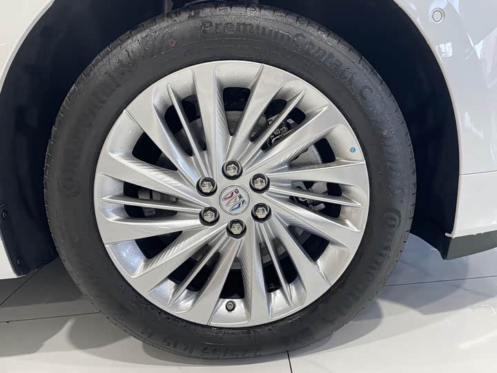 Buick GL8 Century 2025 2025款 2.0T 七座蕴世版