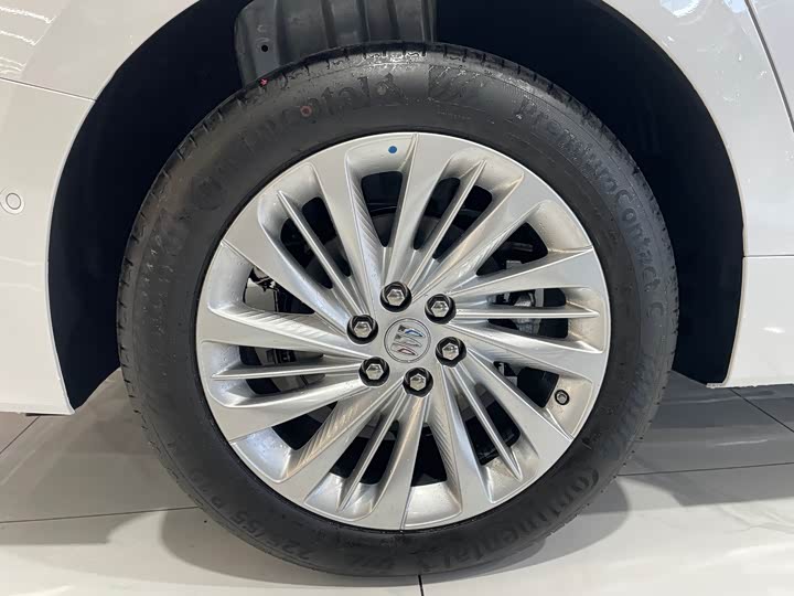 Buick GL8 Century 2025 2025款 2.0T 七座蕴世版