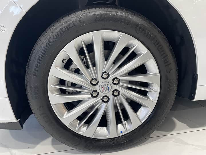 Buick GL8 Century 2025 2025款 2.0T 七座蕴世版