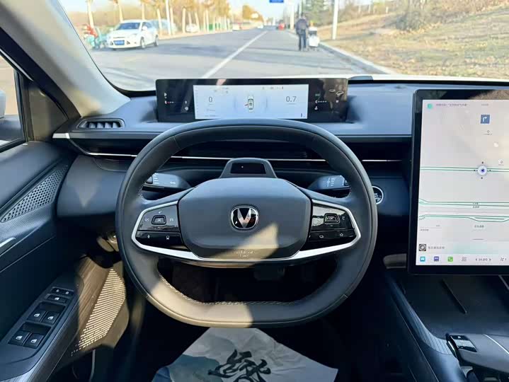 Changan Yida 2023 2023款 蓝鲸NE 1.5T GDI DCT旗舰型