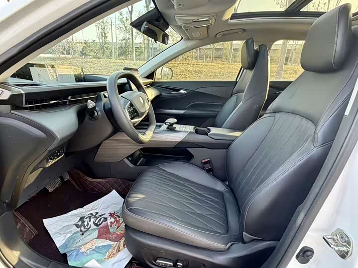 Changan Yida 2023 2023款 蓝鲸NE 1.5T GDI DCT旗舰型