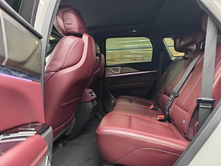 Cadillac XT5 2025 2025款 2.0T 铂金型