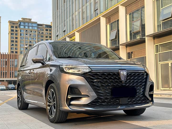 Roewe iMax 8 2023 2023款 400TGI 尊享版