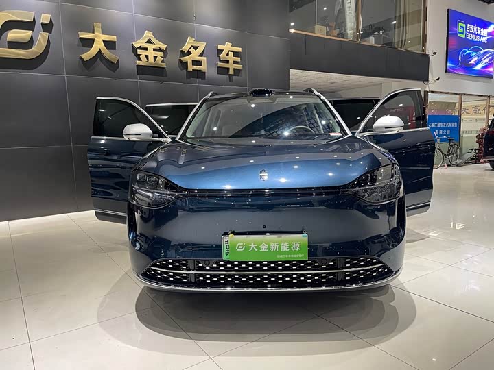 Aito M9 2025 2025款 增程 Ultra版 52kWh 6座版