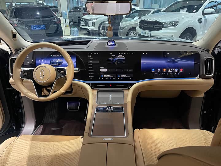 Aito M9 2025 2025款 增程 Ultra版 52kWh 6座版