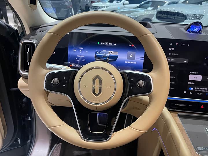 Aito M9 2025 2025款 增程 Ultra版 52kWh 6座版