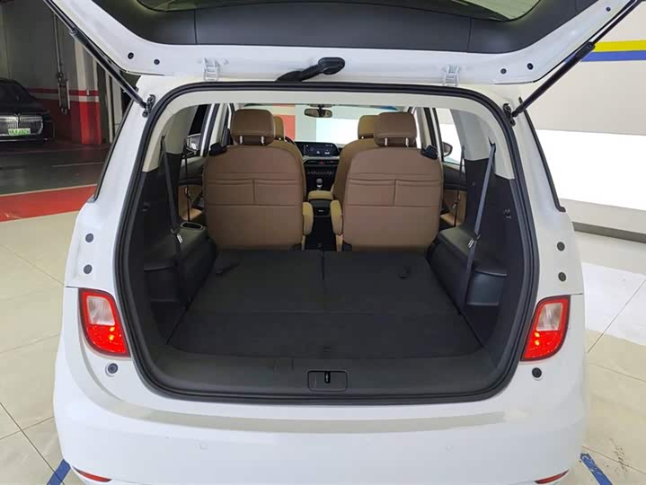 Buick GL6 2021 2021款 323T 轻混动互联豪华型