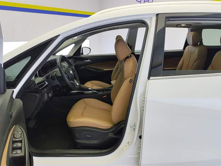 Buick GL6 2021 2021款 323T 轻混动互联豪华型