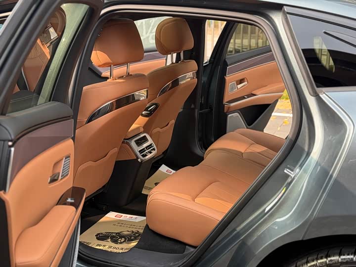 BYD Han L 2025 2025款 DM-i 200KM激光雷达旗舰型