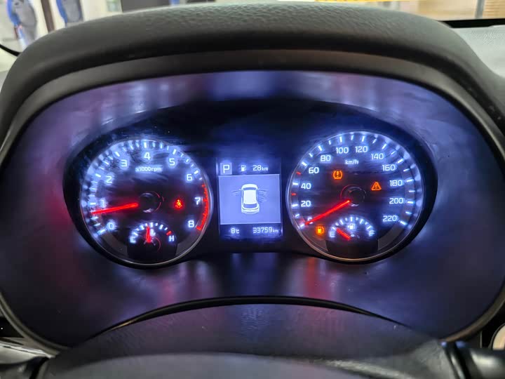 Kia KX1 2021 2021款 1.4L CVT趣享天窗款