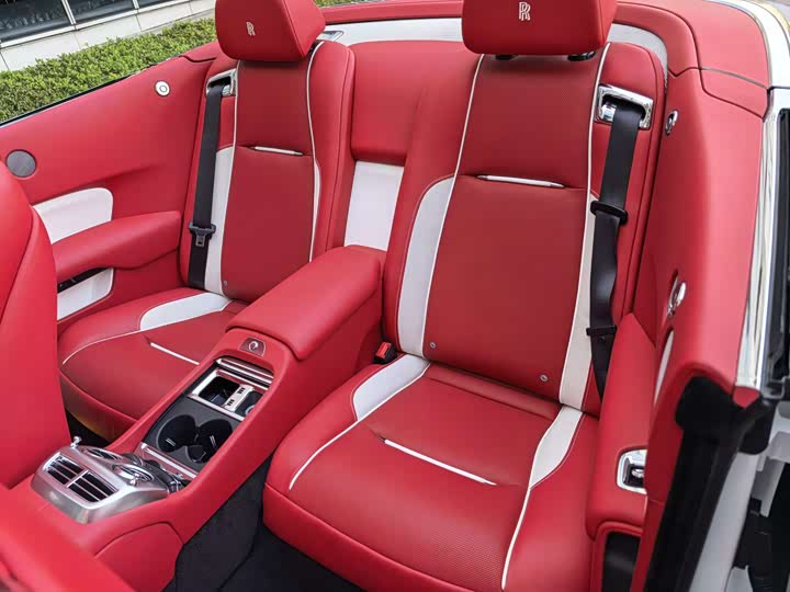 Rolls-Royce Dawn 2018 2018款 6.6T 标准型