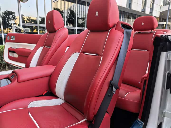 Rolls-Royce Dawn 2018 2018款 6.6T 标准型