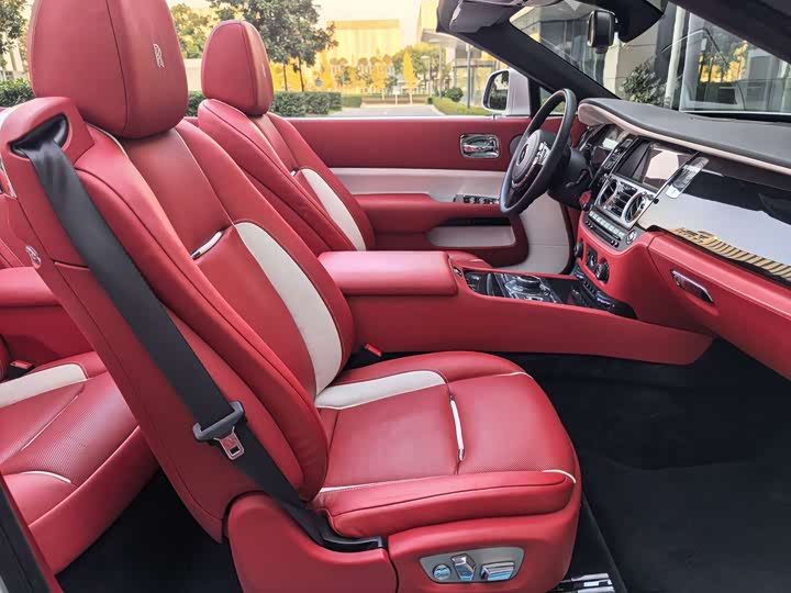 Rolls-Royce Dawn 2018 2018款 6.6T 标准型