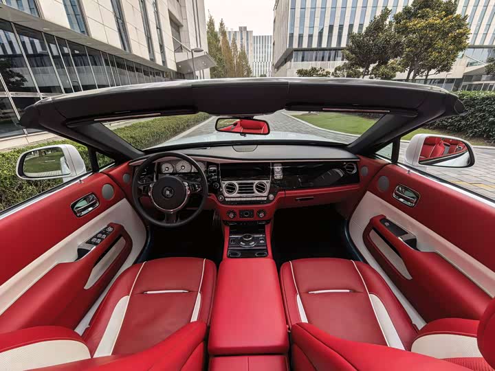 Rolls-Royce Dawn 2018 2018款 6.6T 标准型
