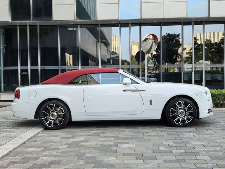 Rolls-Royce Dawn 2018 2018款 6.6T 标准型