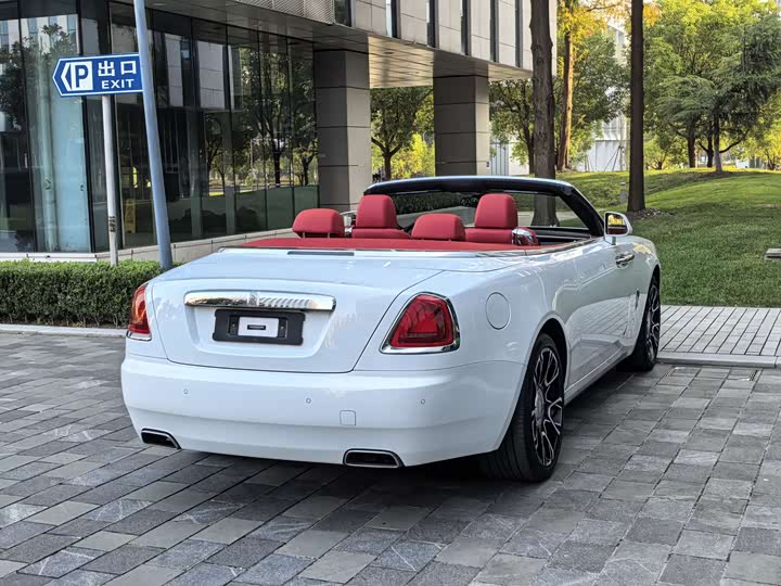 Rolls-Royce Dawn 2018 2018款 6.6T 标准型