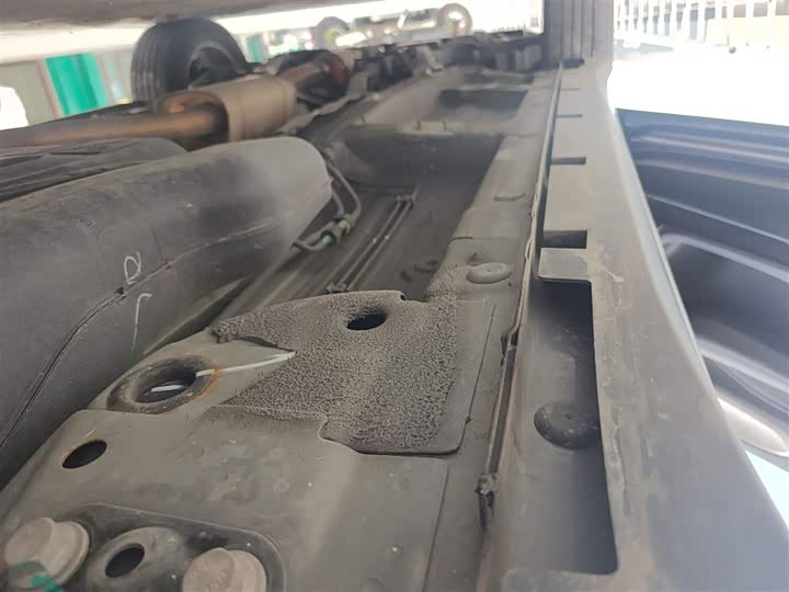 Roewe RX5 2023 2023款 PLUS 330TGI 自动领潮智惠版