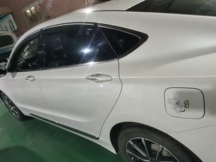 Geely Emgrand GT 2021 2021款 1.8T 领航版+