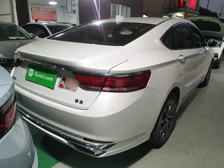 Geely Emgrand GT 2021 2021款 1.8T 领航版+