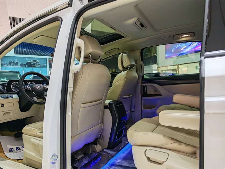 Buick GL8 ES 2023 2023款 ES陆尊 舒适型