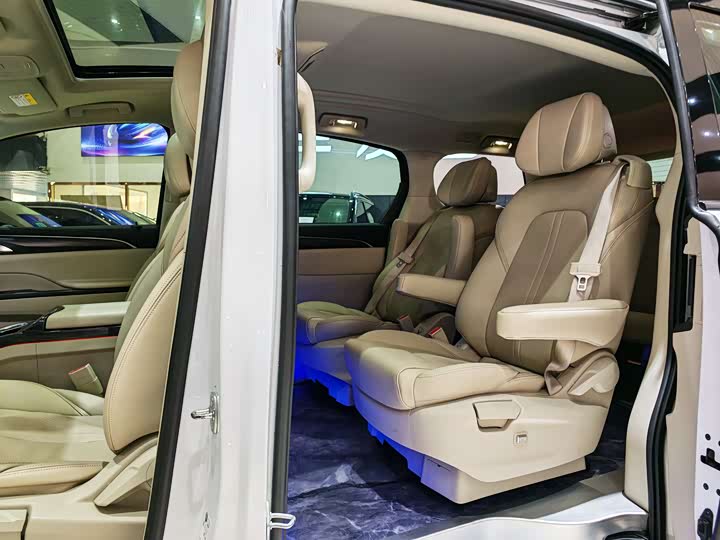 Buick GL8 ES 2023 2023款 ES陆尊 舒适型