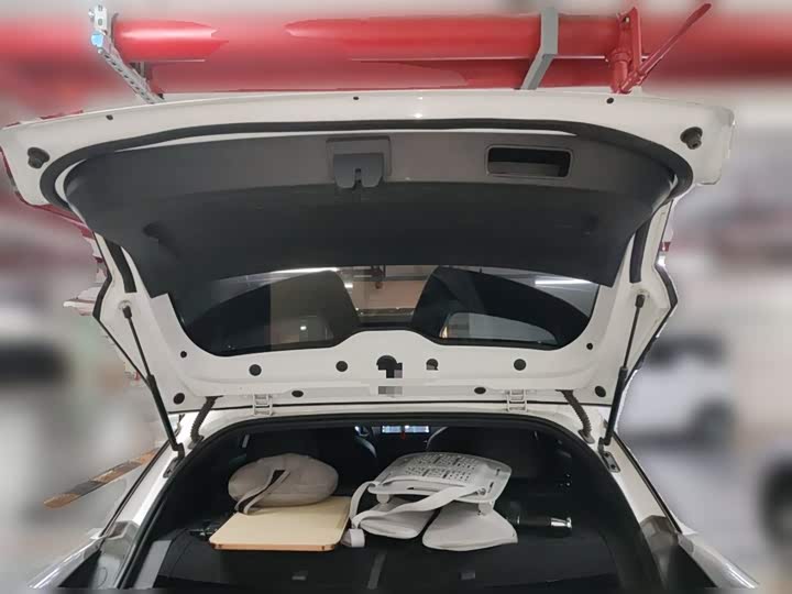 MG Motor 4 EV 2023 2023款 415km 出海冠军版