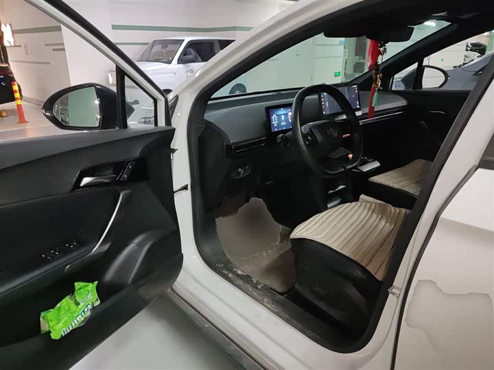 MG Motor 4 EV 2023 2023款 415km 出海冠军版