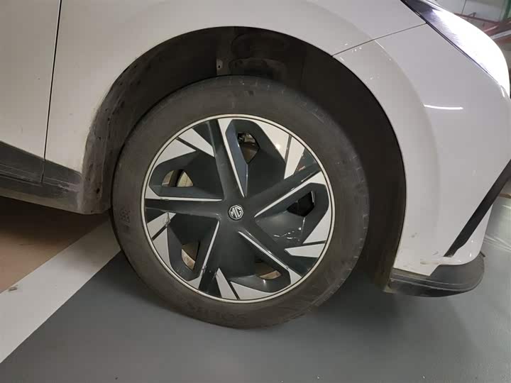 MG Motor 4 EV 2023 2023款 415km 出海冠军版