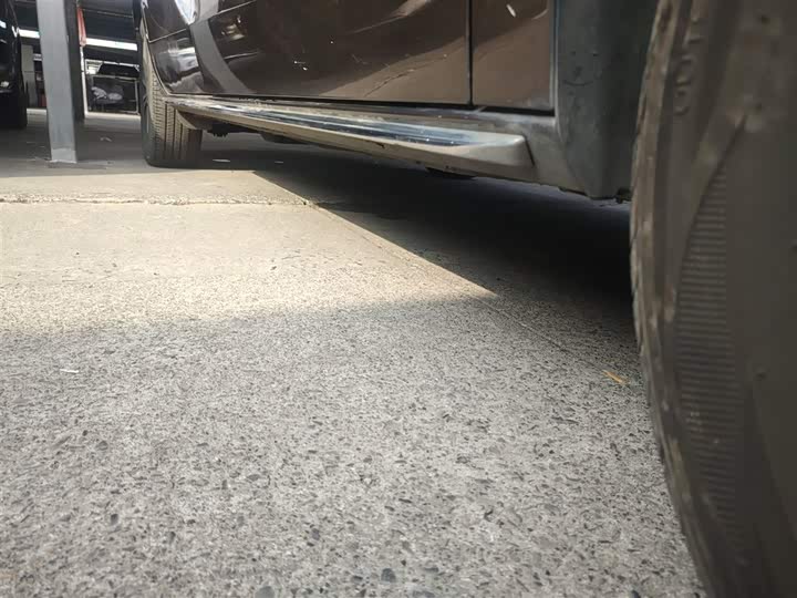 Buick GL8 ES 2023 2023款 改款 陆上公务舱 豪华型