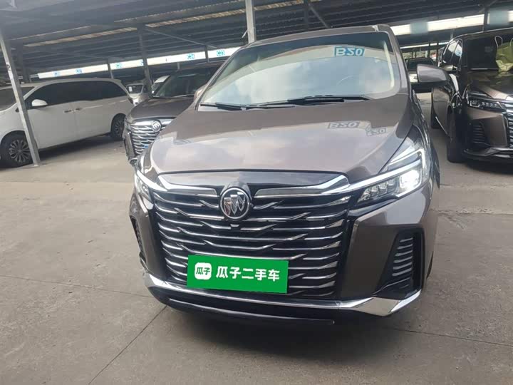 Buick GL8 ES 2023 2023款 改款 陆上公务舱 豪华型