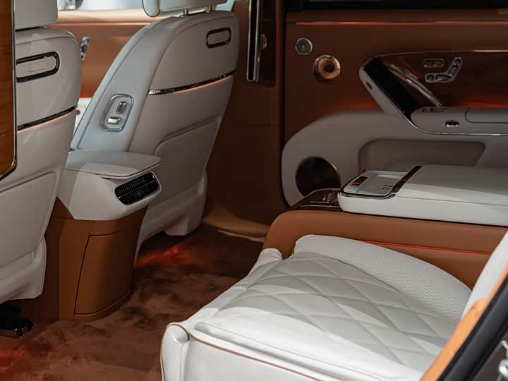 Maextro S800 2025 2025款 增程 星辉行政版 4座