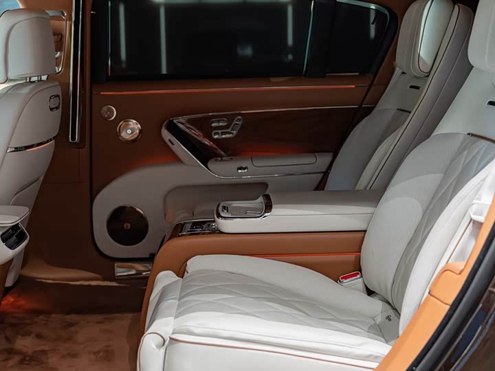 Maextro S800 2025 2025款 增程 星辉行政版 4座