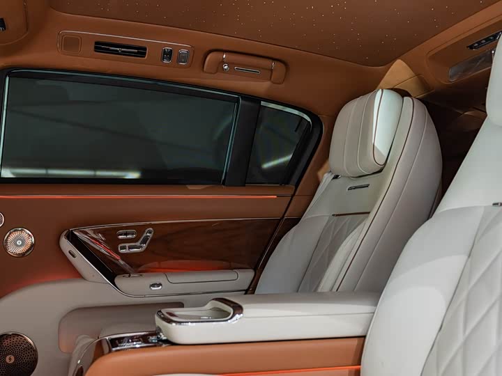 Maextro S800 2025 2025款 增程 星辉行政版 4座