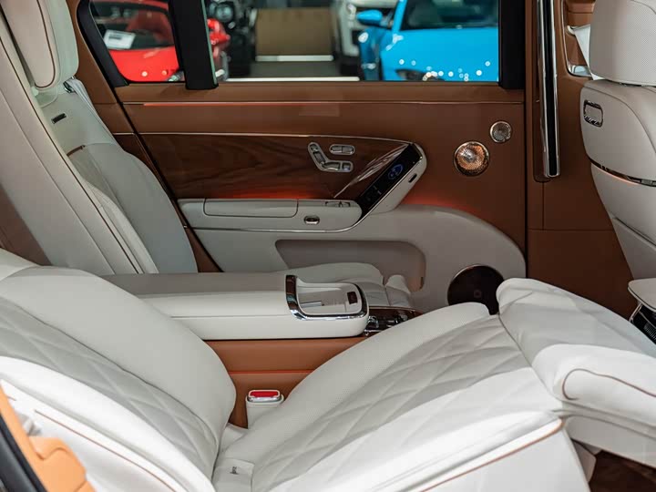 Maextro S800 2025 2025款 增程 星辉行政版 4座