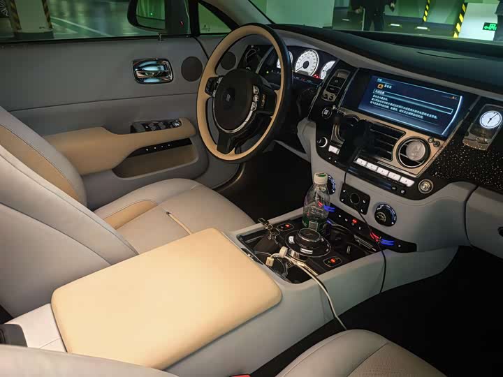 Rolls-Royce Wraith 2018 2018款 6.6T 标准型