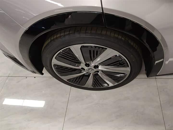 Toyota bZ5 2025 2025款 550 PRO