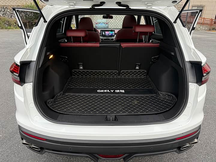 Geely Coolray Hybrid 2022 2022款 1.5T ePro 85KM星耀版