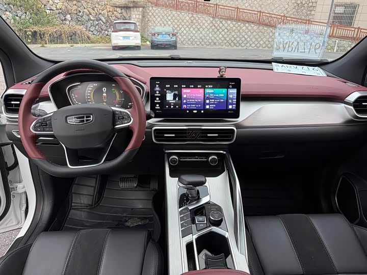 Geely Coolray Hybrid 2022 2022款 1.5T ePro 85KM星耀版