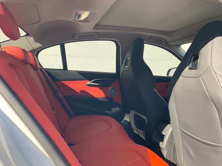 BMW 1 Series 2023 2023款 125i M运动曜夜版