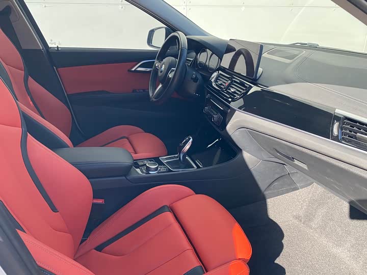 BMW 1 Series 2023 2023款 125i M运动曜夜版