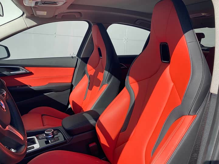 BMW 1 Series 2023 2023款 125i M运动曜夜版