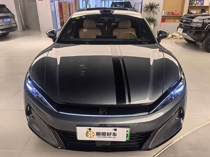 BYD Han L 2025 2025款 DM-p 四驱激光雷达旗舰型