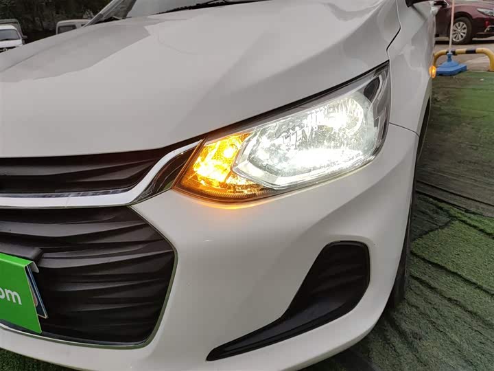 Chevrolet Onix (Cavalier) 2021 2021款 325T 自动欣悦版