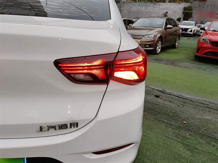 Chevrolet Onix (Cavalier) 2021 2021款 325T 自动欣悦版