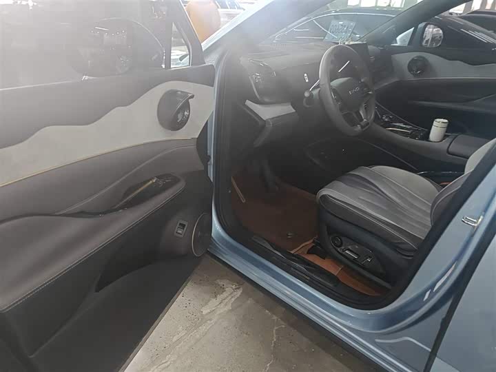 BYD Frigate 07 2023 2023款 DM-p 175KM 四驱旗舰型