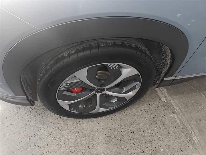 BYD Frigate 07 2023 2023款 DM-p 175KM 四驱旗舰型