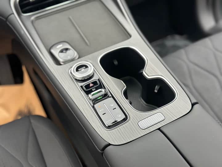 Chery Fulwin T8 2025 2025款 1.5T 130km 舒适版 5座