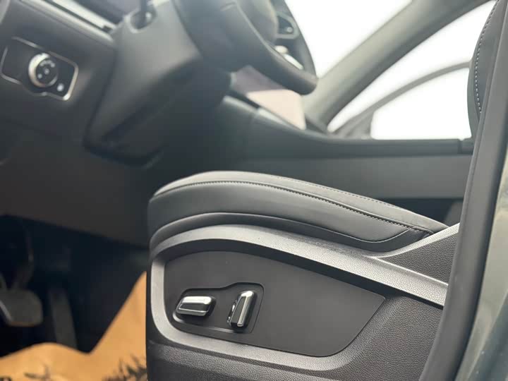 Chery Fulwin T8 2025 2025款 1.5T 130km 舒适版 5座